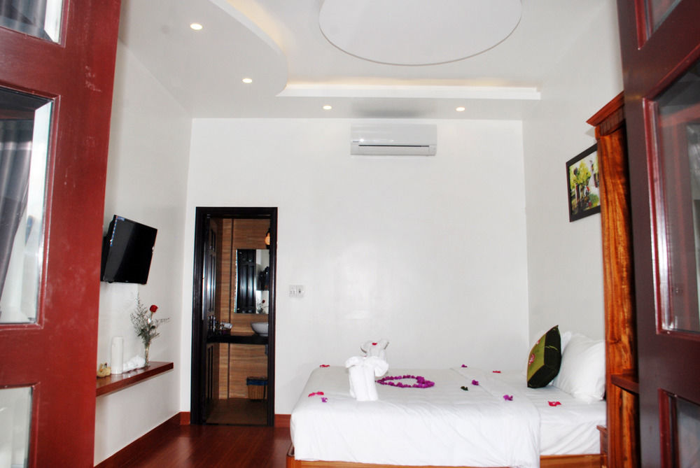 Blue Lake Homestay Hoi An Exterior photo