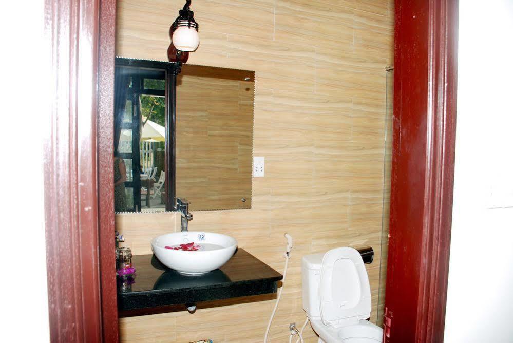 Blue Lake Homestay Hoi An Exterior photo