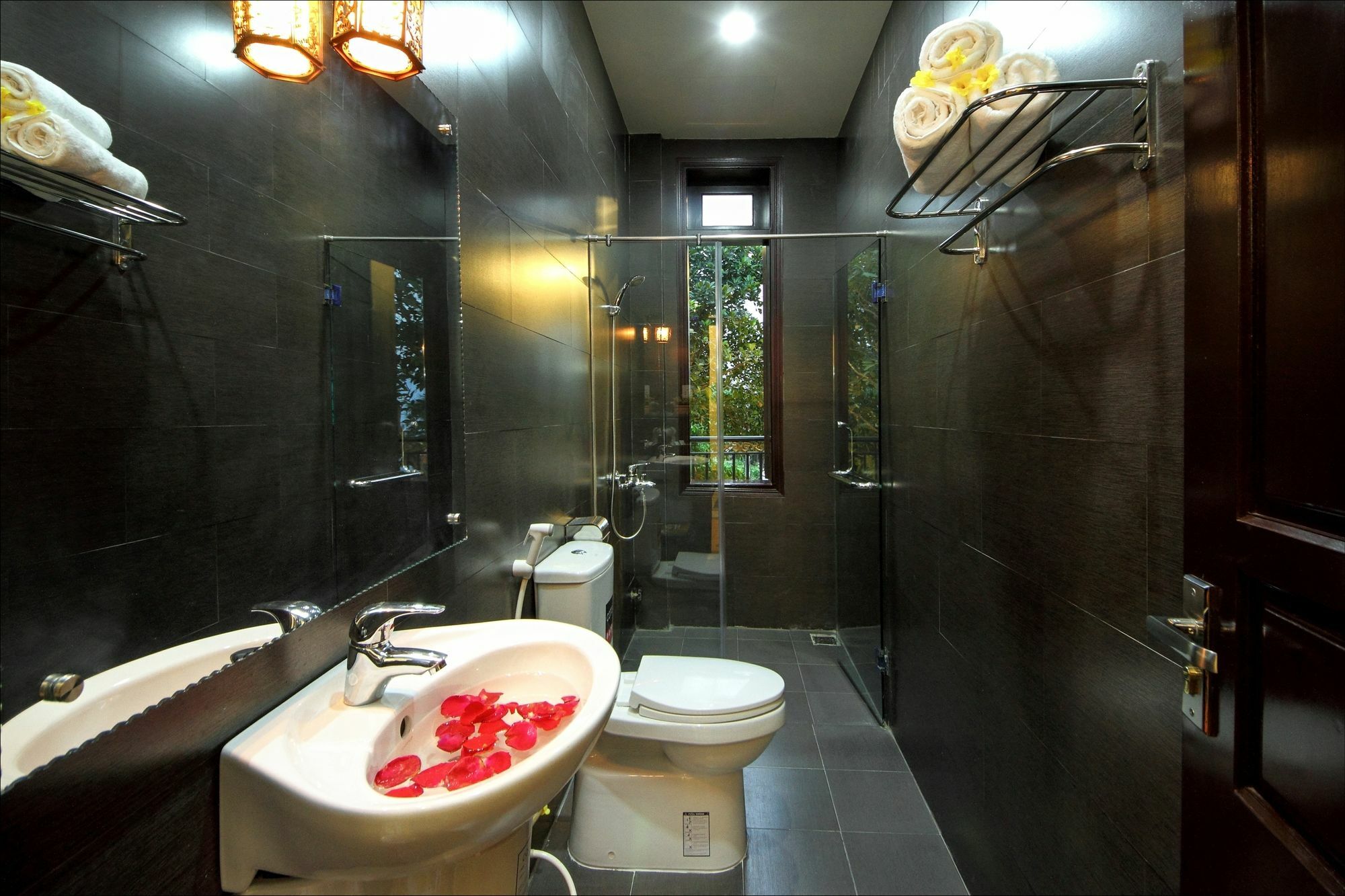 Blue Lake Homestay Hoi An Exterior photo